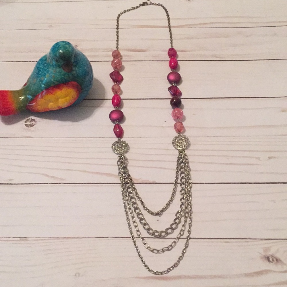 Shades of pink and silver long necklace 🎉